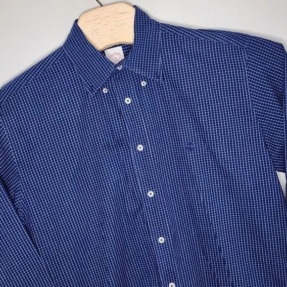 Preppy: Brooks Brothers, Ralph Lauren, Vera Bradley & More Posh Party